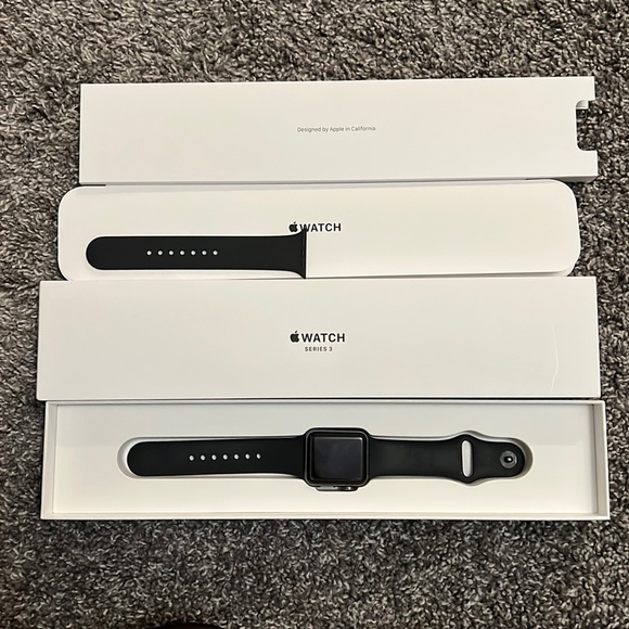 Apple Other - Apple Watch series 3